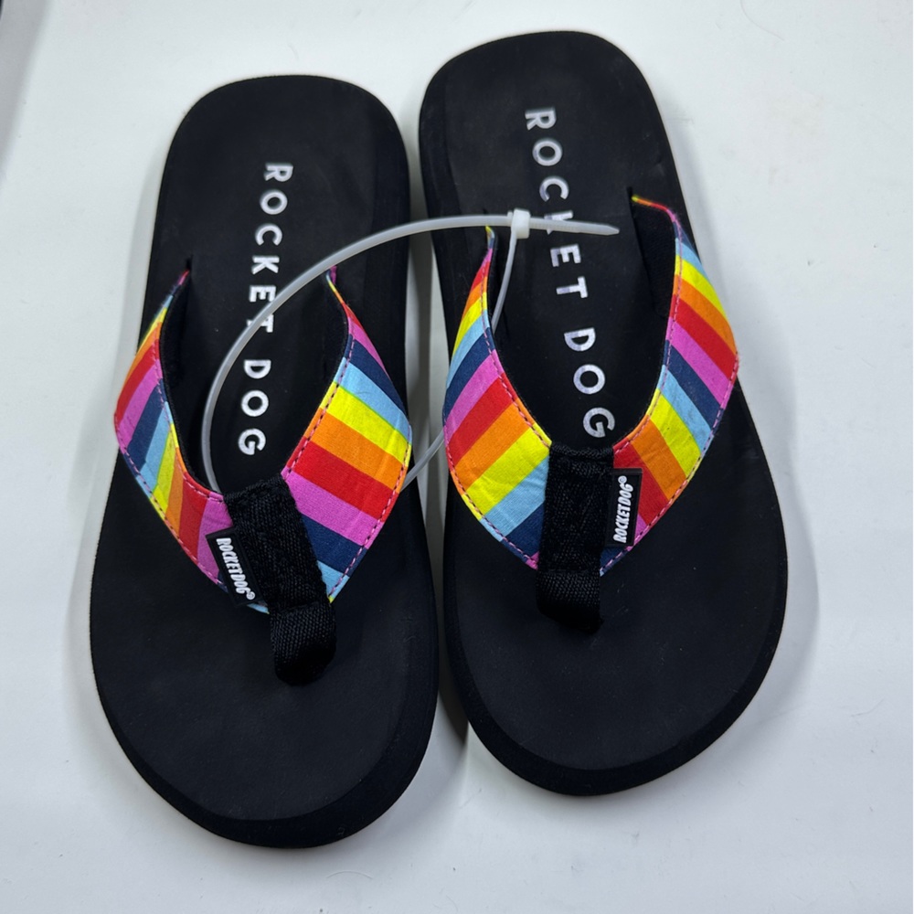 NWT Rocket Dogs Colorful Girls Spotlight Striped Flip Flops Youth Size 13